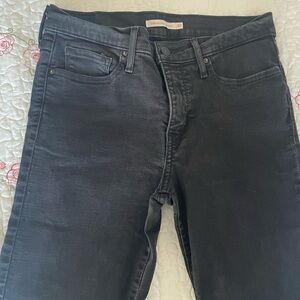 Levi’s Black Jeans